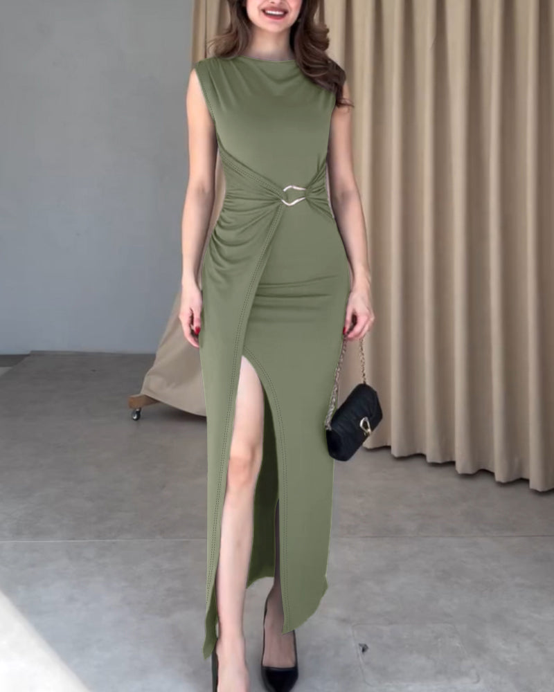 Boat Neck Sleeveless Ruched Evening Dress Metal Ring Decor Side High Slit Maxi Dress