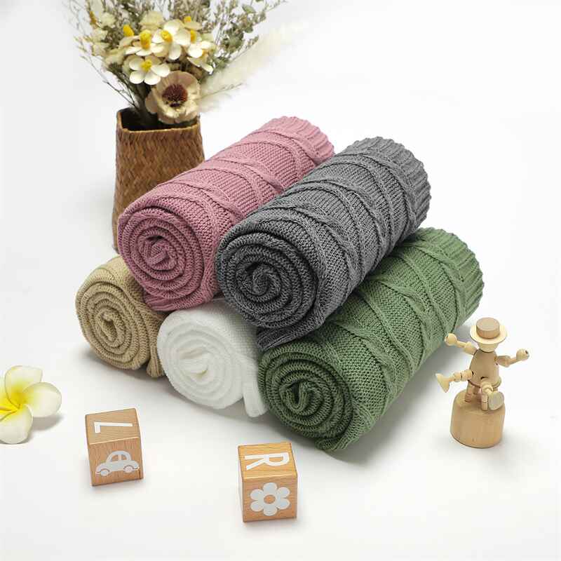 Five-Colors-Cable-Knit-Toddler-Blanket-Super-Soft-Warm-Breathable-Baby-Blanket-for-Crib-Stroller-Nursery-Travel-Newborn-A049-Scenes-1