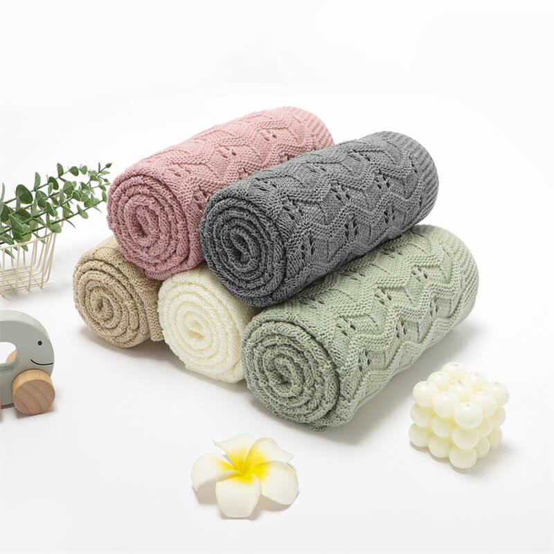 Five-Colors-Knit-Baby-Blankets-in-Cable-Pattern-Organic-Cotton-Blankets-for-Crib-or-Stroller-Receiving-Blankets-A036-Scenes-3