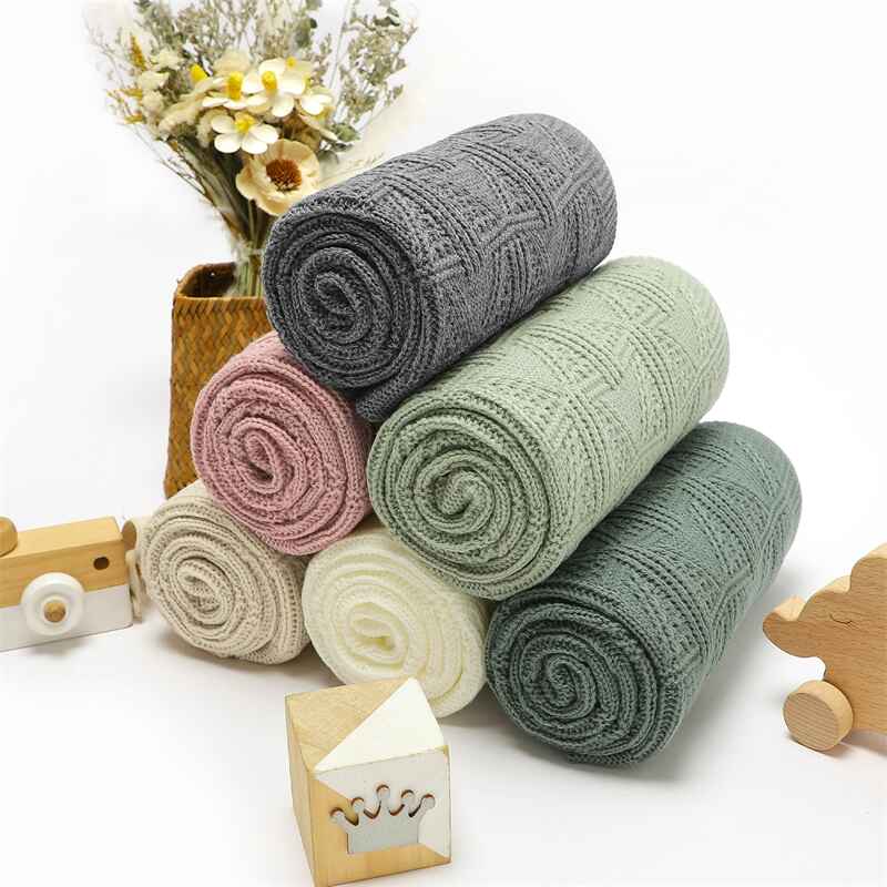 Six-Colors-Light-Green-Baby-Blanket-Knit-Toddler-Blankets-for-Boys-and-Girls-with-Cherry-Pattern-A088-Detail-1