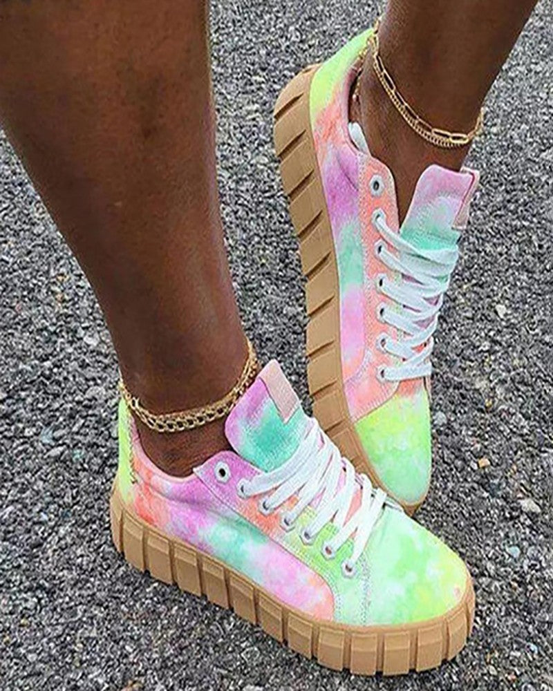 Eyelet Lace up Platform Sneakers