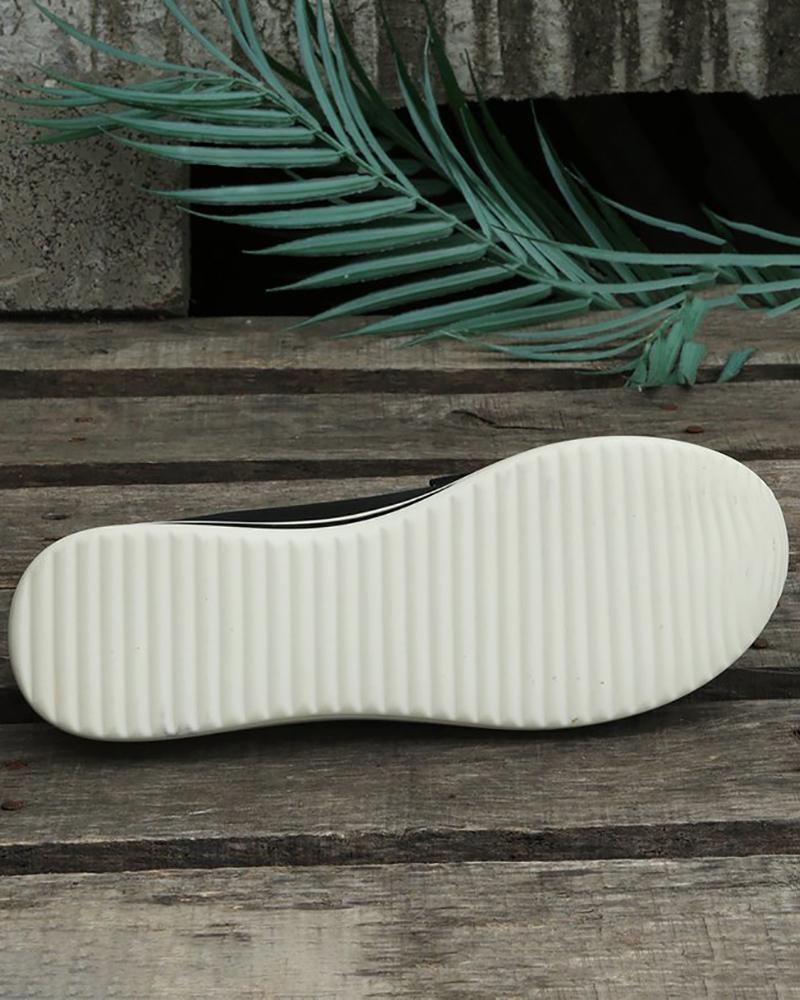 Buckled Round Toe Slip On Muffin Loafers