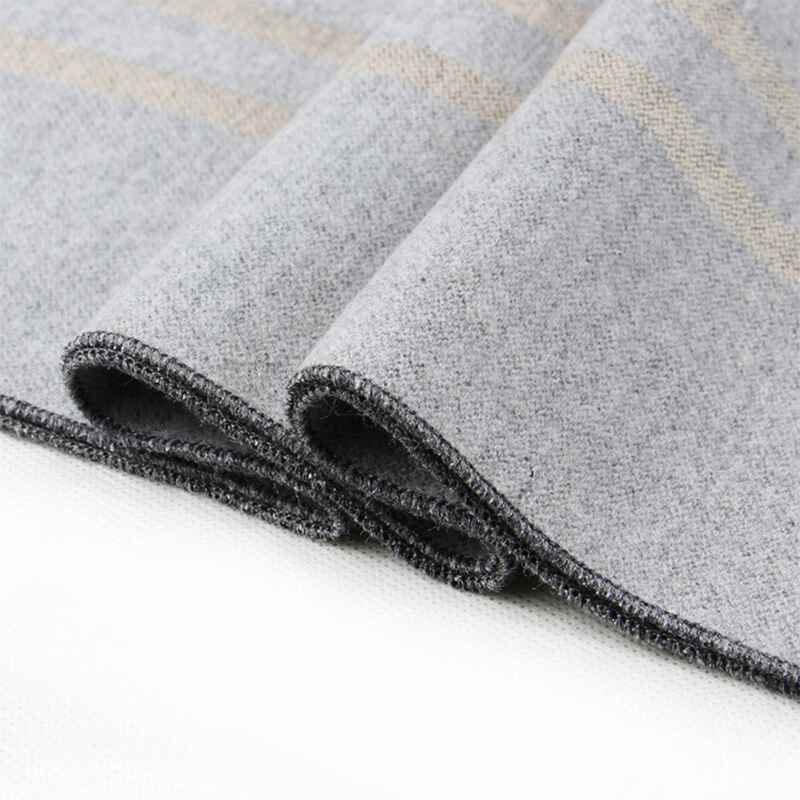 Soft-Scarf-For-Autumn-And-Winter-Simple-And-Elegant-Long-Thick-Plush-Scarf-D020-Detail-2