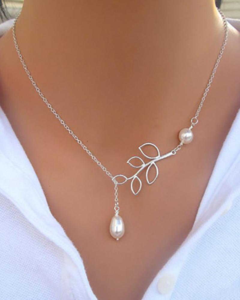 1PCS Leaf Pattern Beaded Pendant Necklaces