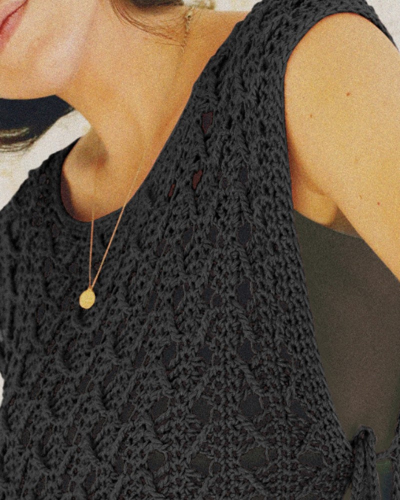 Round Neck Sleeveless Hollow out Crochet Sweater