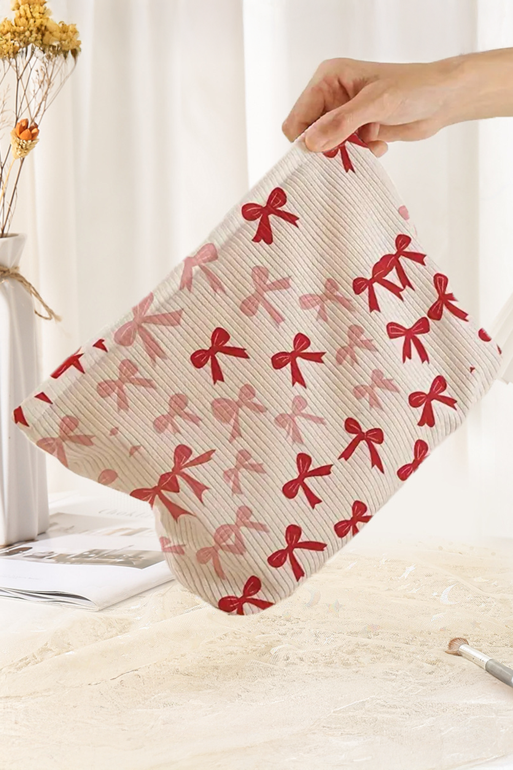 Fiery Red Bows Print Zipped Corduroy Makeup Storage Bag