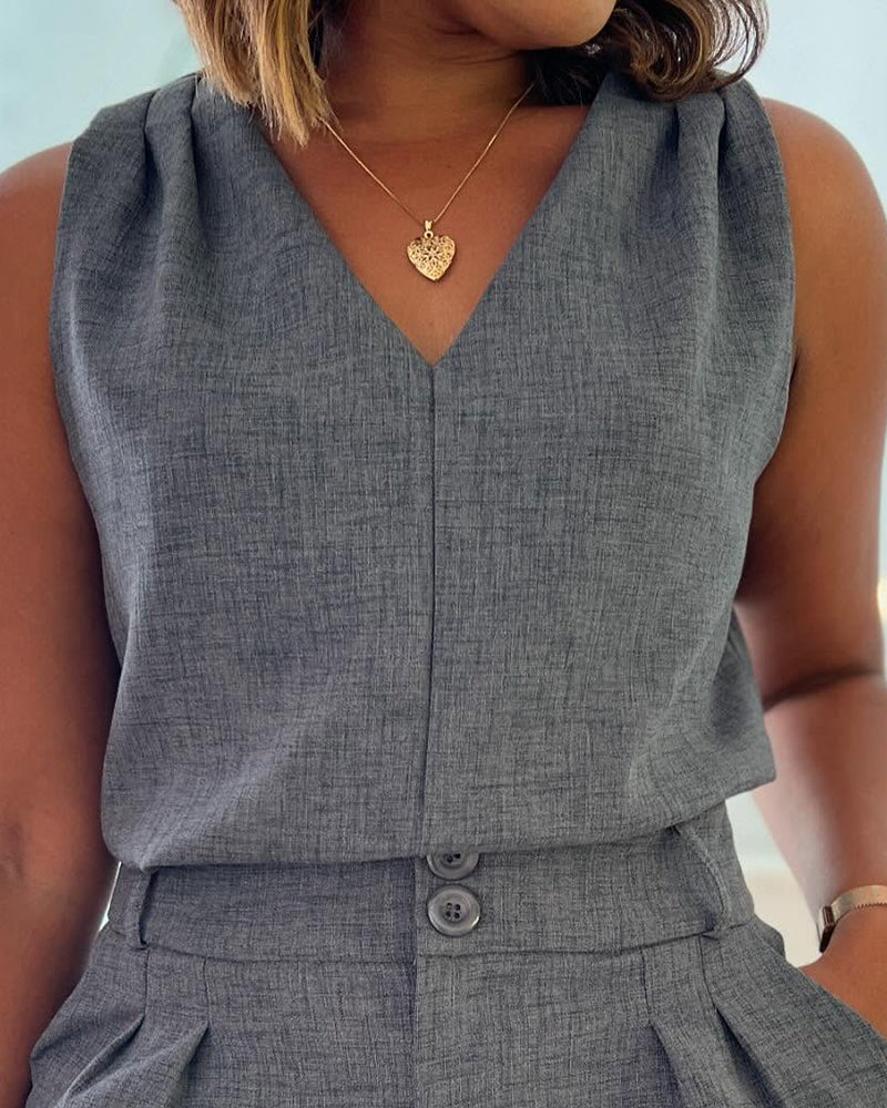 2 Pieces Summer Outfits V Neck Sleeveless Ruched Tank and Casual Pocket Design Shorts Set