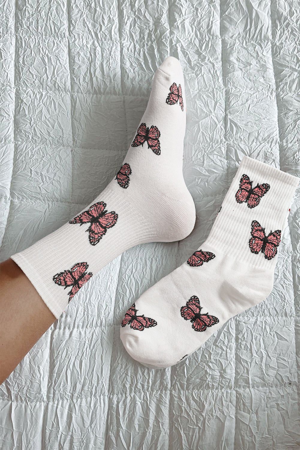 White Butterfly Pattern Ribbed Edge Soft Crew Socks