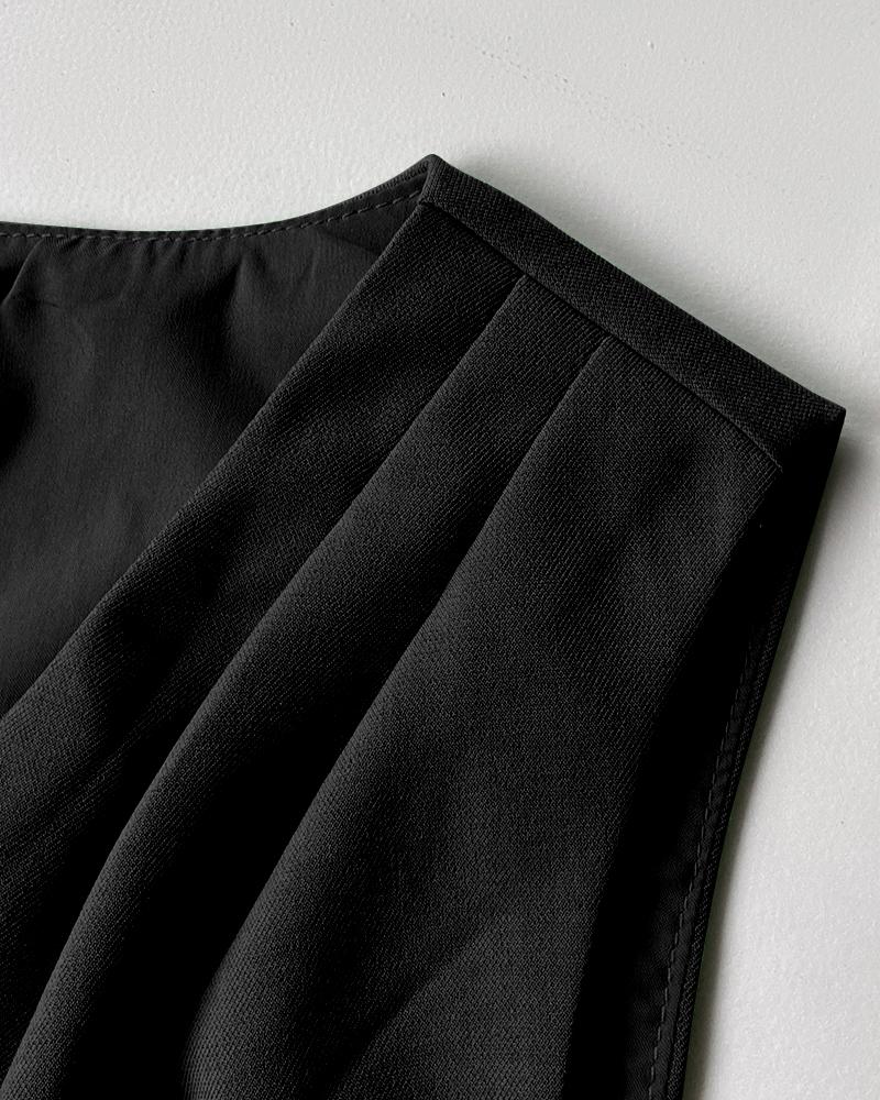 2 Pieces Summer Outfits V Neck Sleeveless Ruched Tank and Casual Pocket Design Shorts Set