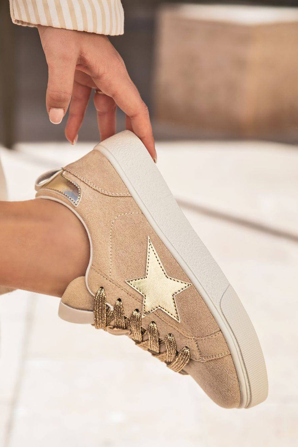 Buckskin Star Glitter Patchwork Lace-up Sneakers