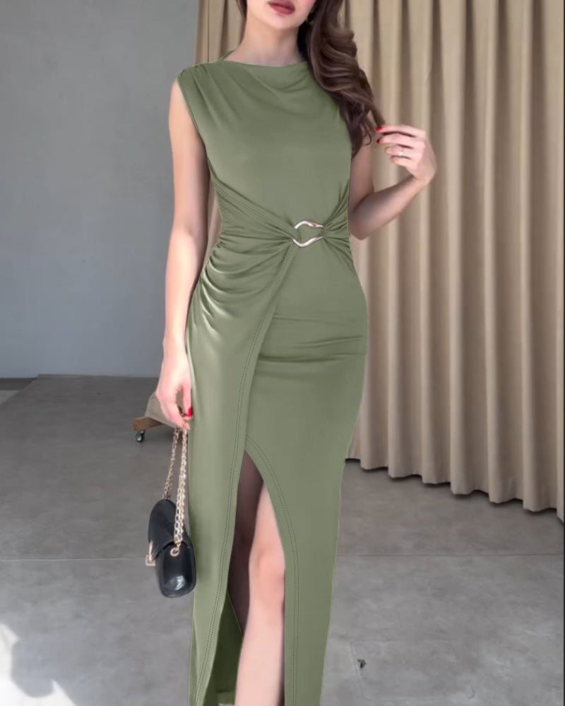 Boat Neck Sleeveless Ruched Evening Dress Metal Ring Decor Side High Slit Maxi Dress