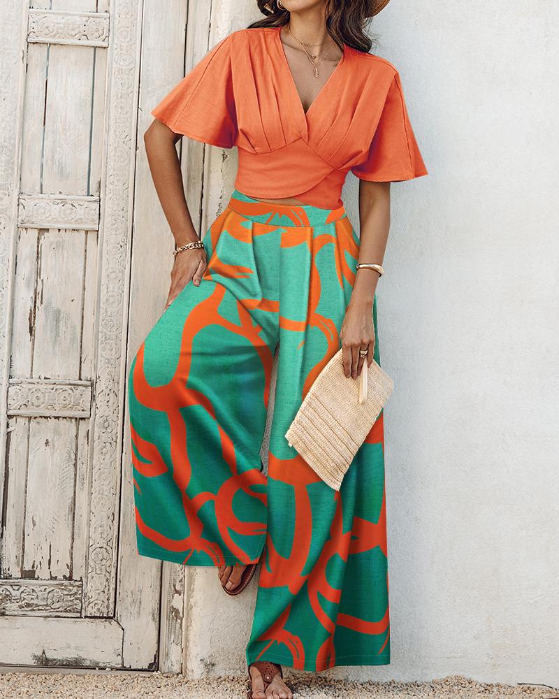 2 Pieces Outfit Plain V Neck Short Sleeve Ruched Top and Casual Floral Print Wide Leg Pants Set