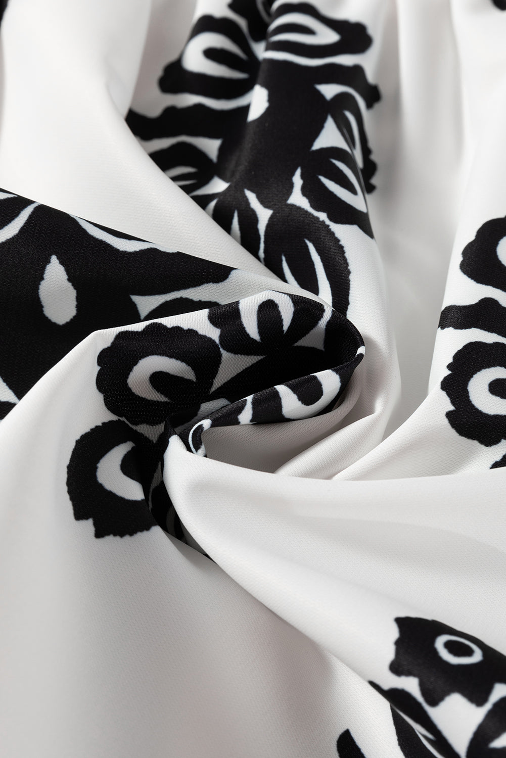 Black Tribal Geometric Print Belted High Waist Casual Shorts