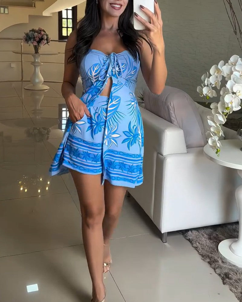 2 Pieces Plants Print Lace Up Slit Tube Top with Casual Shorts Set