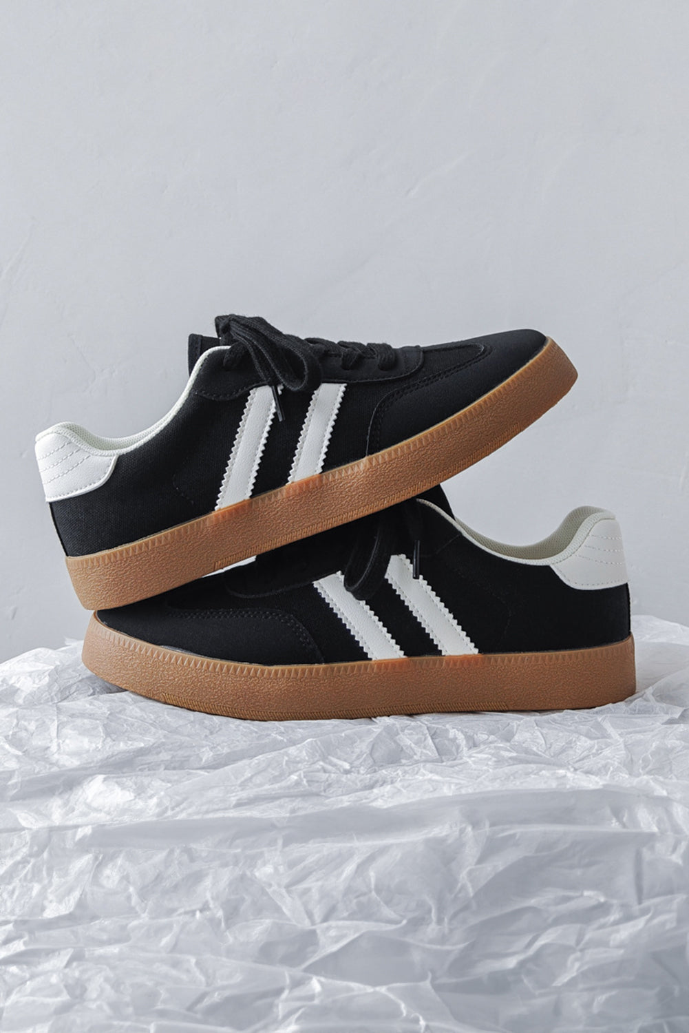 Black Striped Lace-up Flat Sneakers