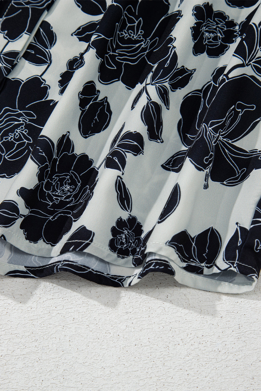 Black Floral Bubble Sleeve Casual Shirt