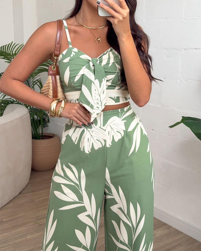 2 Pieces Outfit Plants Print V Neck Lace Up Shirred Top and Casual Strechy Waist Pants Set with Pockets