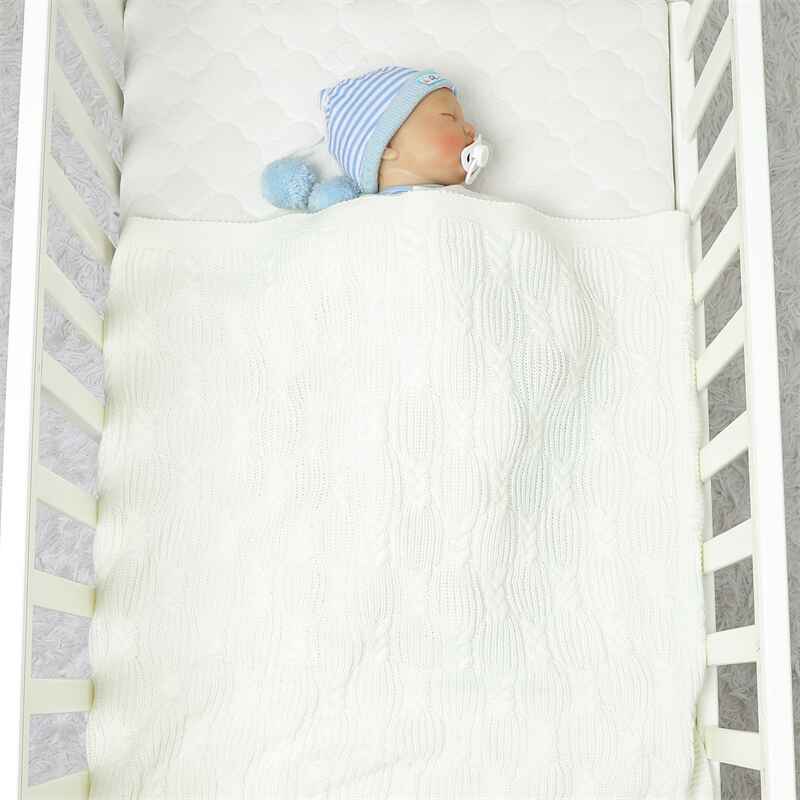 White-Pure-Cotton-Baby-Blanket-Knit-Cellular-Toddler-Blankets-for-Boys-and-Girls-A084-Scenes-3