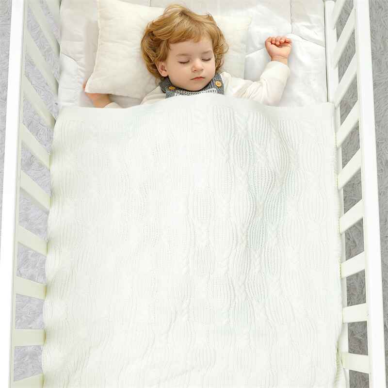 White-Pure-Cotton-Baby-Blanket-Knit-Cellular-Toddler-Blankets-for-Boys-and-Girls-A084-Scenes-4