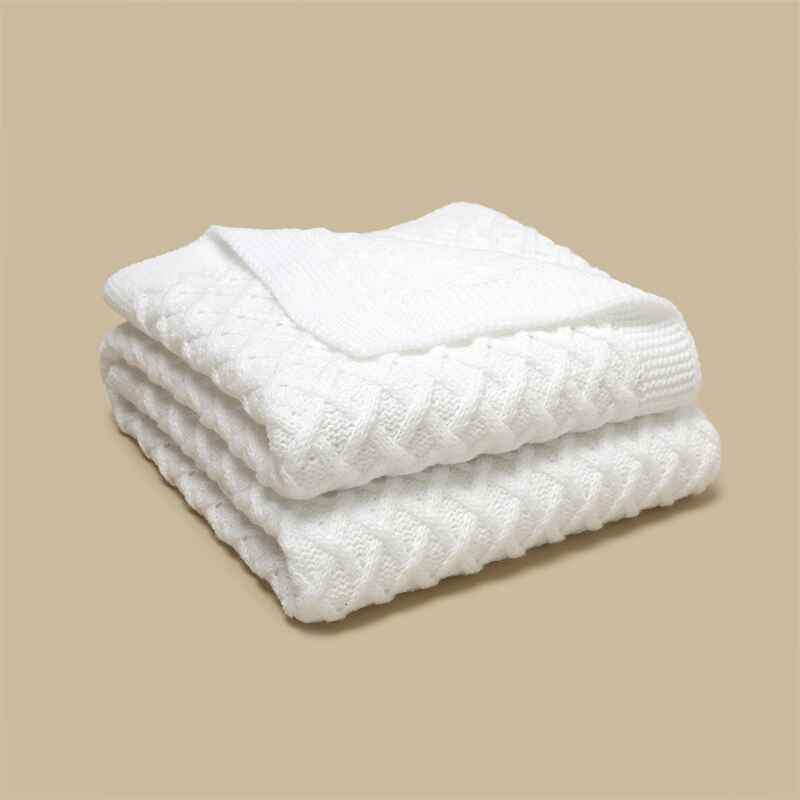 White-Waffle-Baby-Blankets-Nursery-Blankets-for-Boys-and-Girls-Swaddle-Blankets-Neutral-Soft-Lightweight-knitted-Blankets-A050