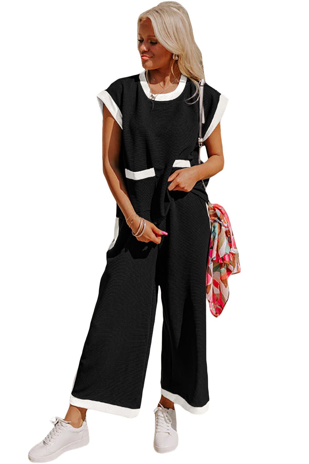Black Color Block Pocketed T Shirt and Wide Leg Pants Set