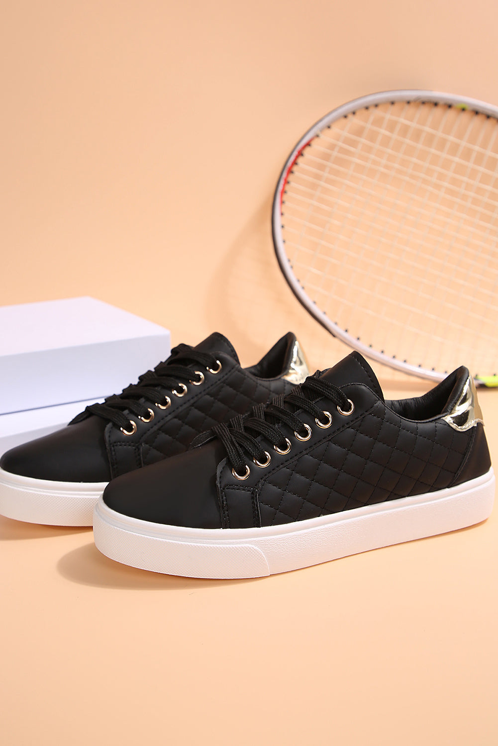 Black Color Contrast Quilted Lace-up Sneakers