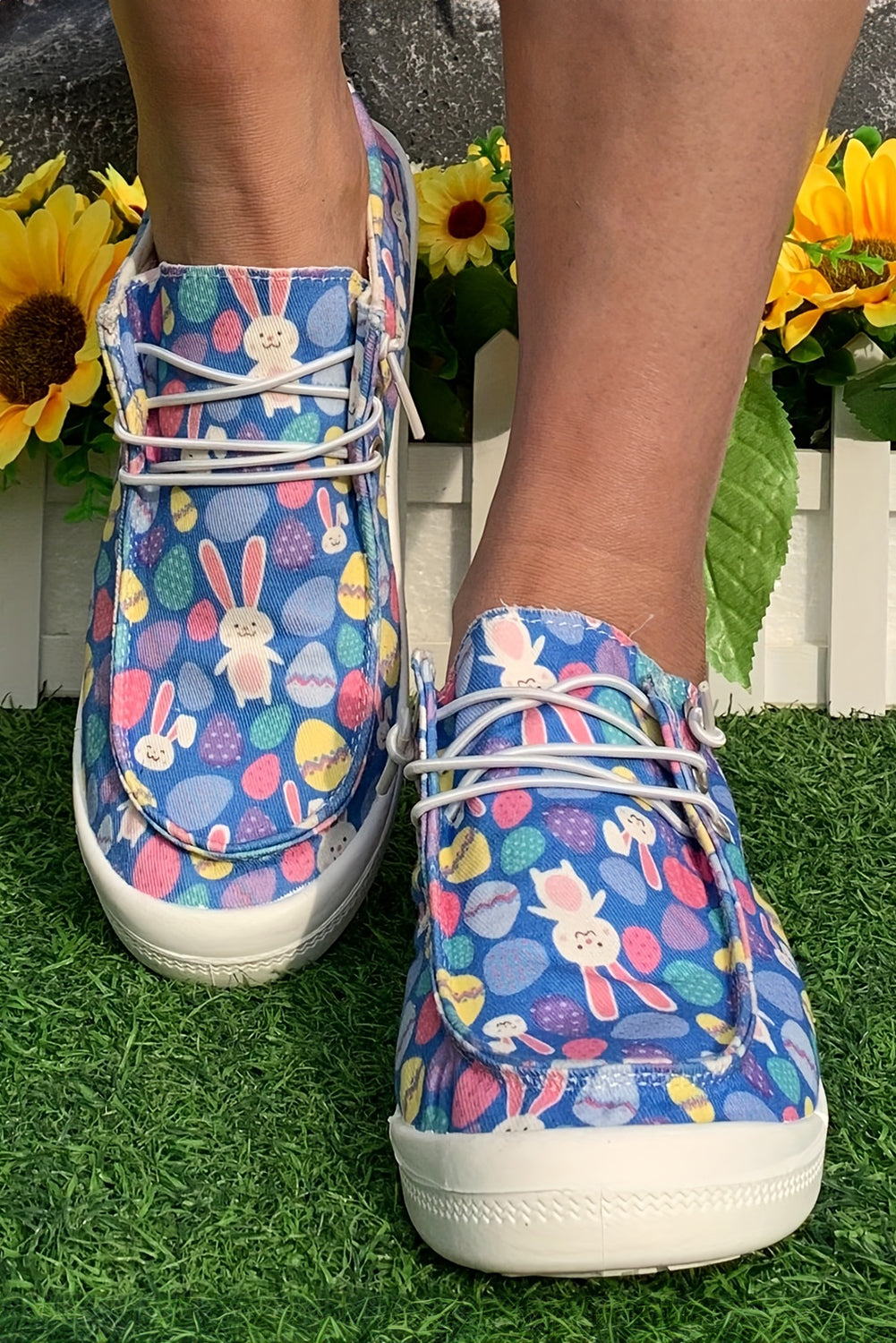 Dusk Blue Easter Rabbit Egg Print Lace-up Sneakers