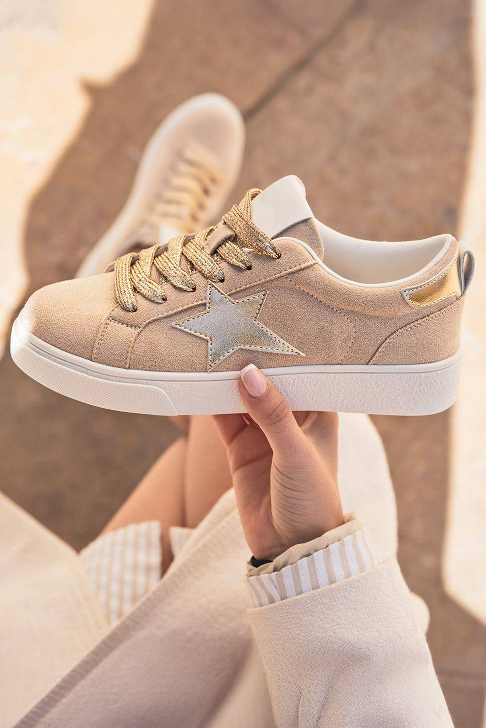 Buckskin Star Glitter Patchwork Lace-up Sneakers