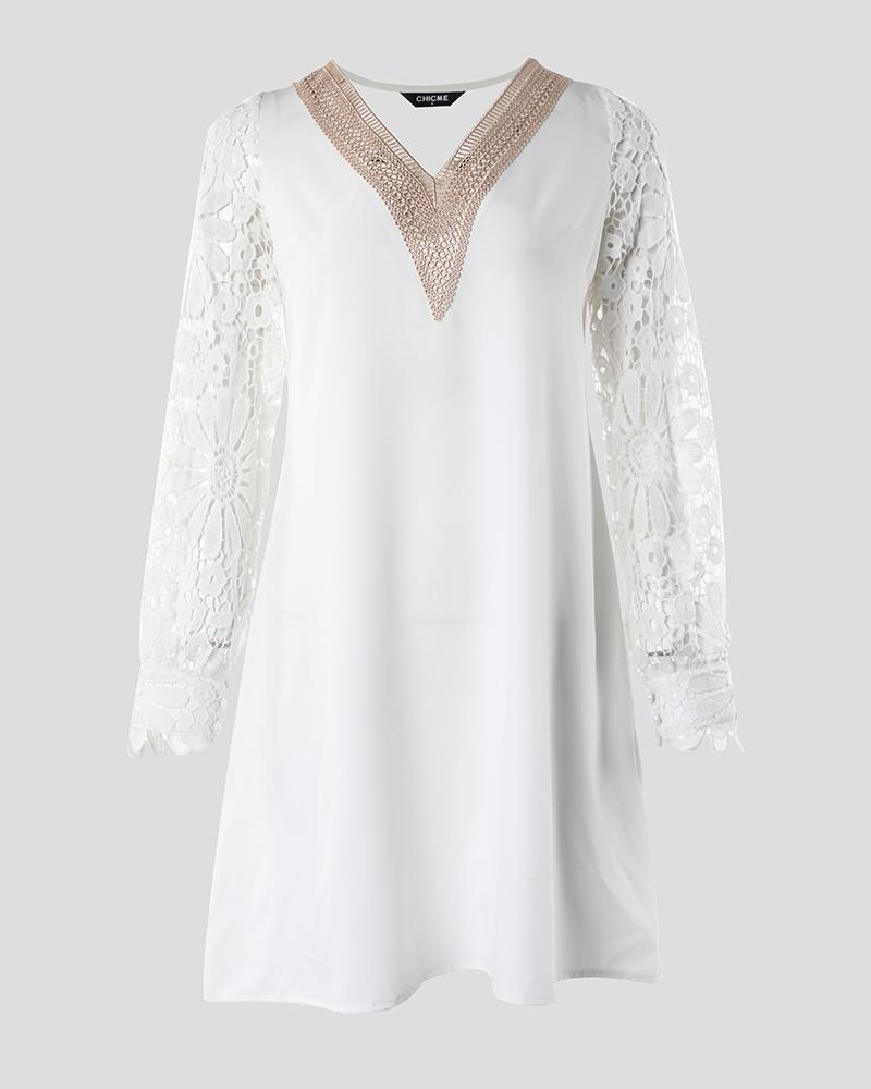 Contrast Lace Lantern Sleeve Casual Dress
