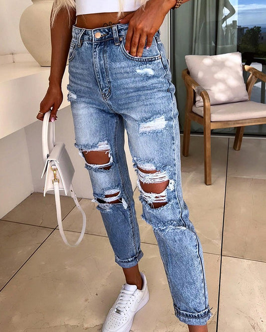 Pocket Design Cutout Ripped Casual Jeans