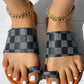 Plaid Pattern Toe Post Casual Slippers