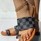 Plaid Pattern Toe Post Casual Slippers
