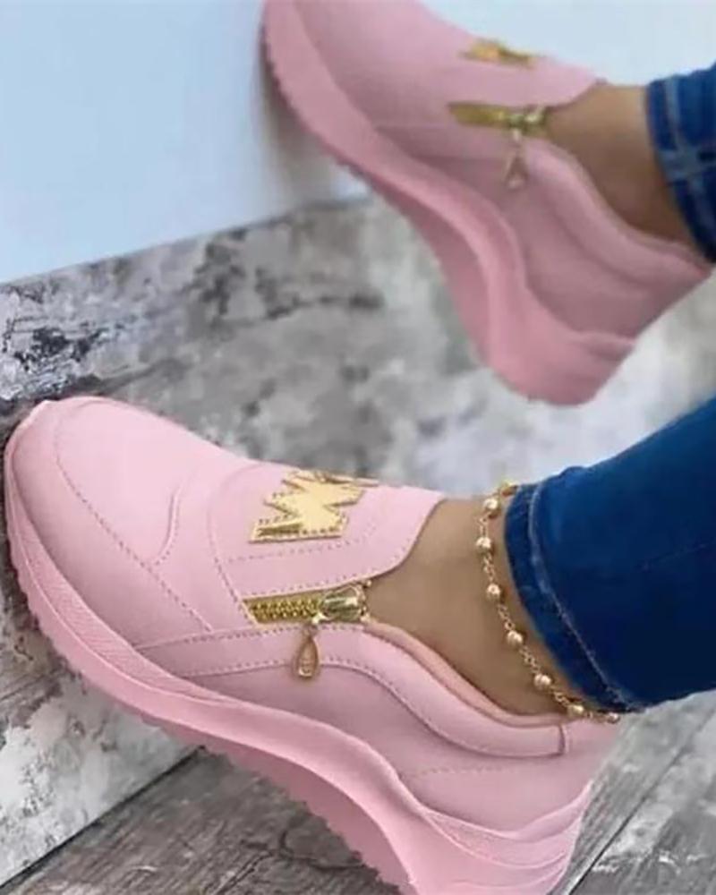 Letter Pattern Zipper Design Sneakers