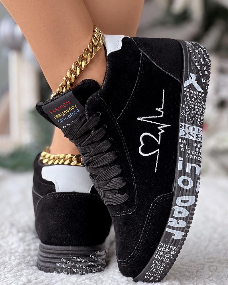Heart Embroidery Lace up Platform Sneakers