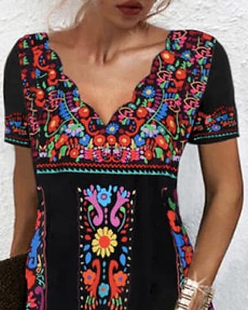 Tribal Print Scallop Trim V Neck Casual Dress