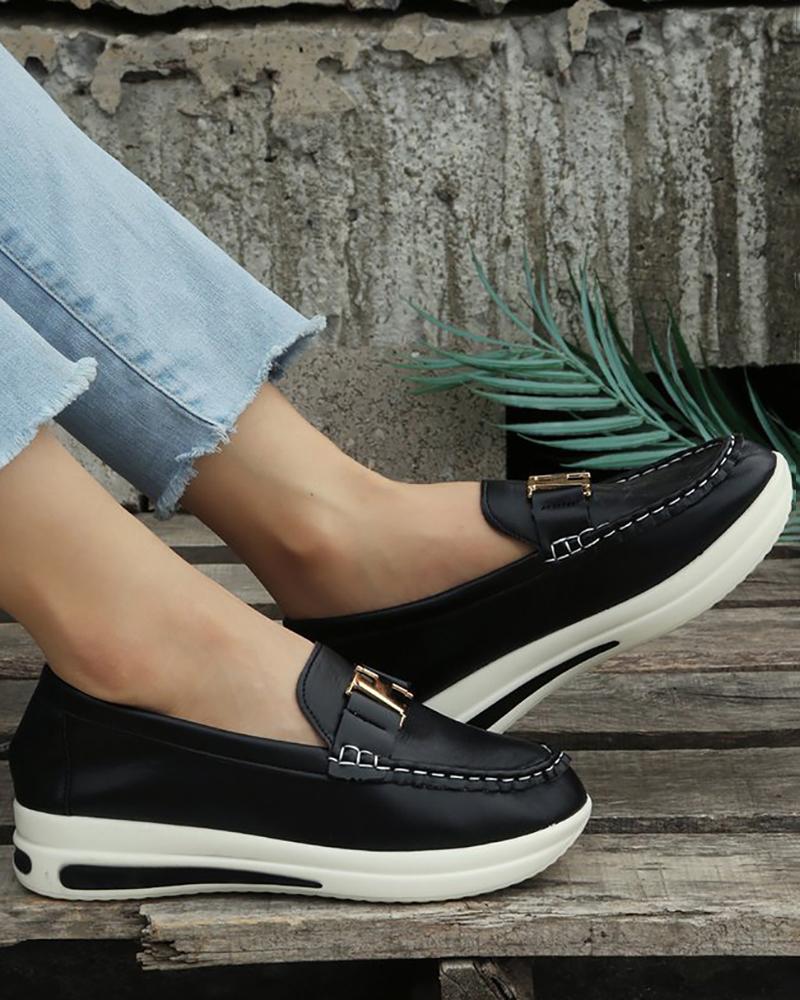 Buckled Round Toe Slip On Muffin Loafers
