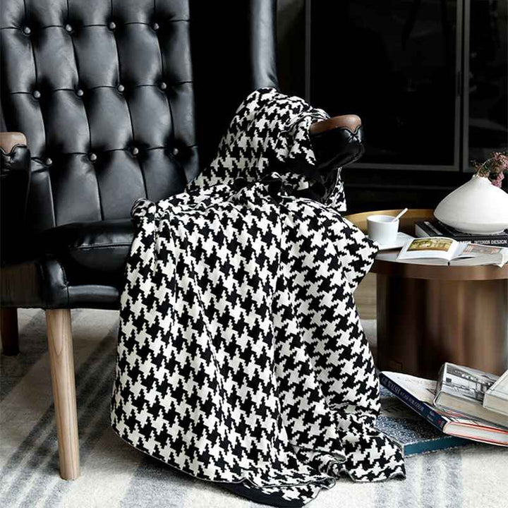 A-black-knitted-throw-blanket-for-the-reading-room