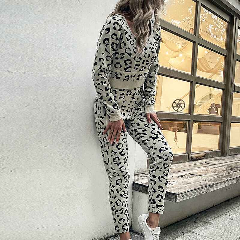 Apricot-Womens-Two-Piece-Outfits-Sweater-Sets-Long-Sleeve-Pullover-and-Drawstring-Pants-Lounge-Sets-K304