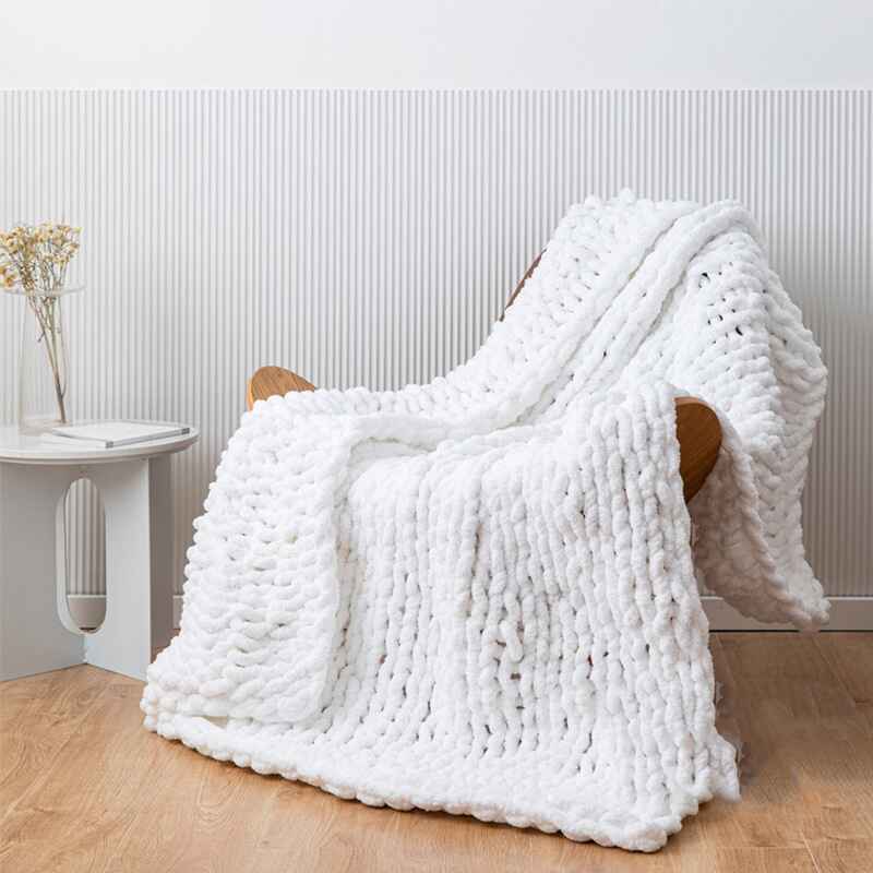 Chenille-Yarn-Knitted-Blanket---Crochet-Blanket---Cable-Knit-Throw-Blanket---Weighted-Chunky-Blanket-white