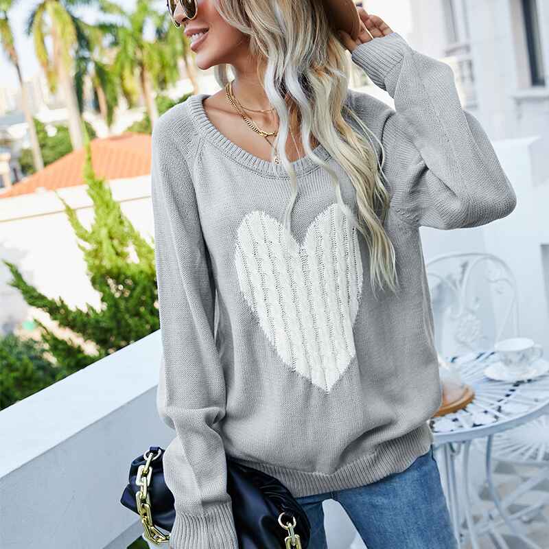    Gray-Womens-Sweaters-Heart-Front-Crew-Neck-Long-Sleeve-Knitted-Pullover-Sweater-K356-Front
