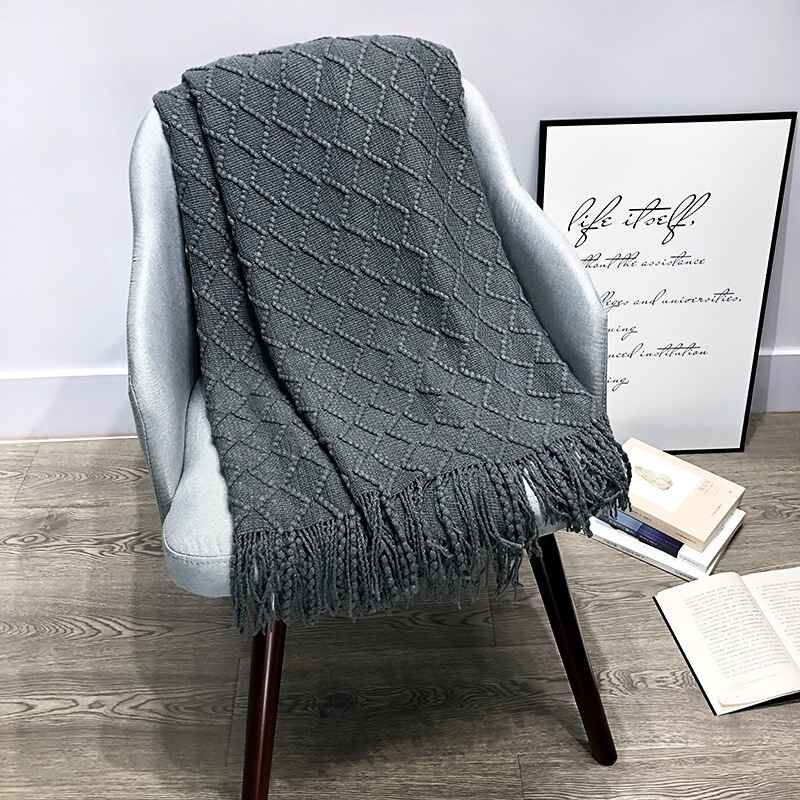 Textured-Knitted-Soft-Throw-Blanket-with-Tassels-dark-gray