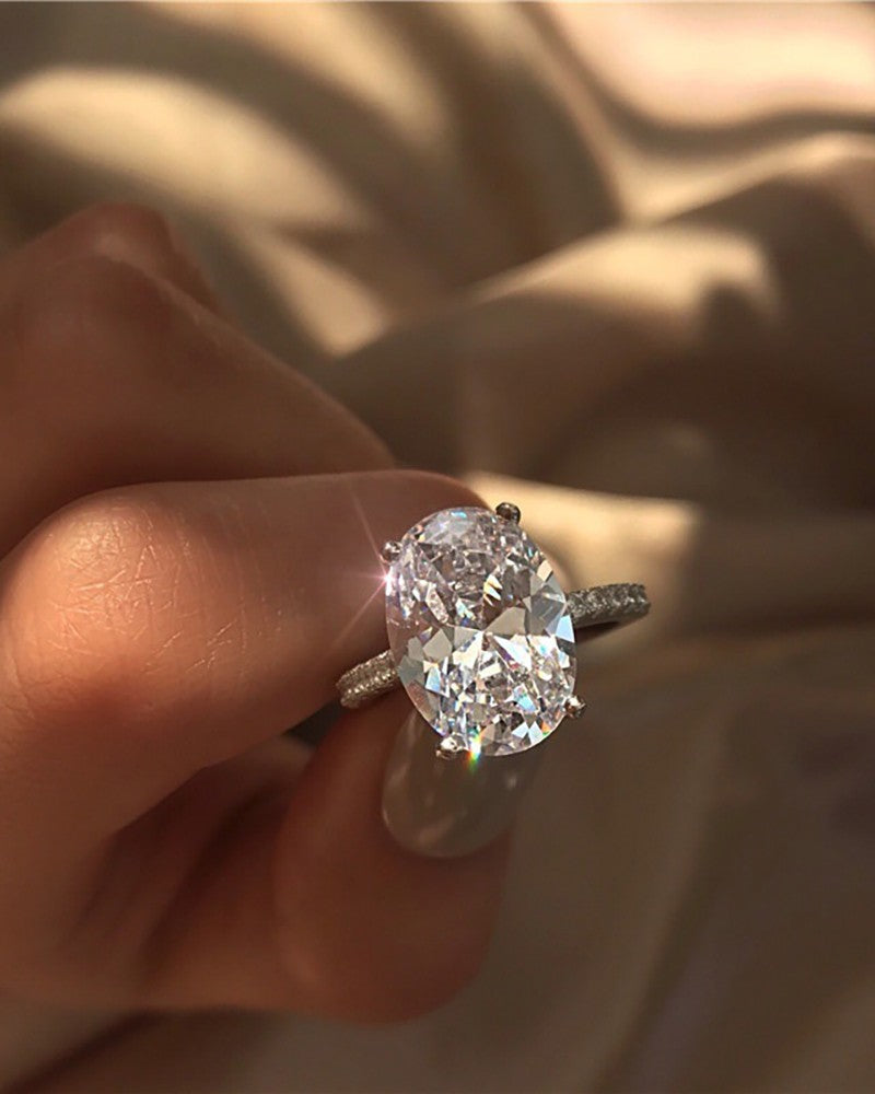 Oval Shaped Rhinestone Decor Ring