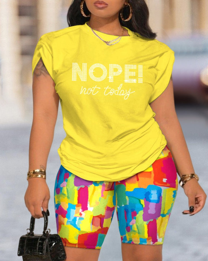 Plus Size Rhinestone Nope Not Today Pattern Top & Melting Colors All Over Print Shorts Set