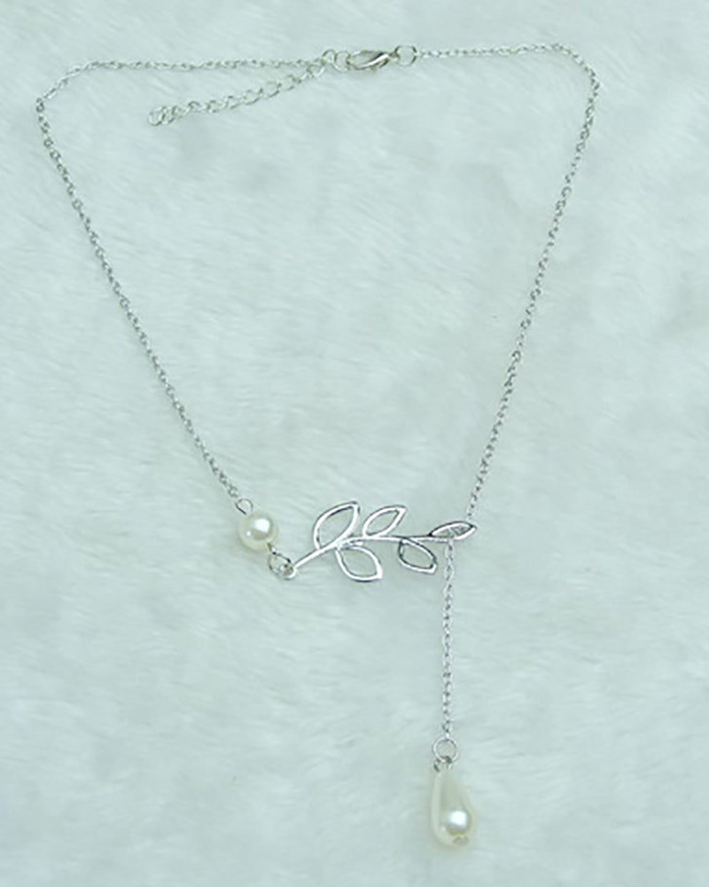 1PCS Leaf Pattern Beaded Pendant Necklaces