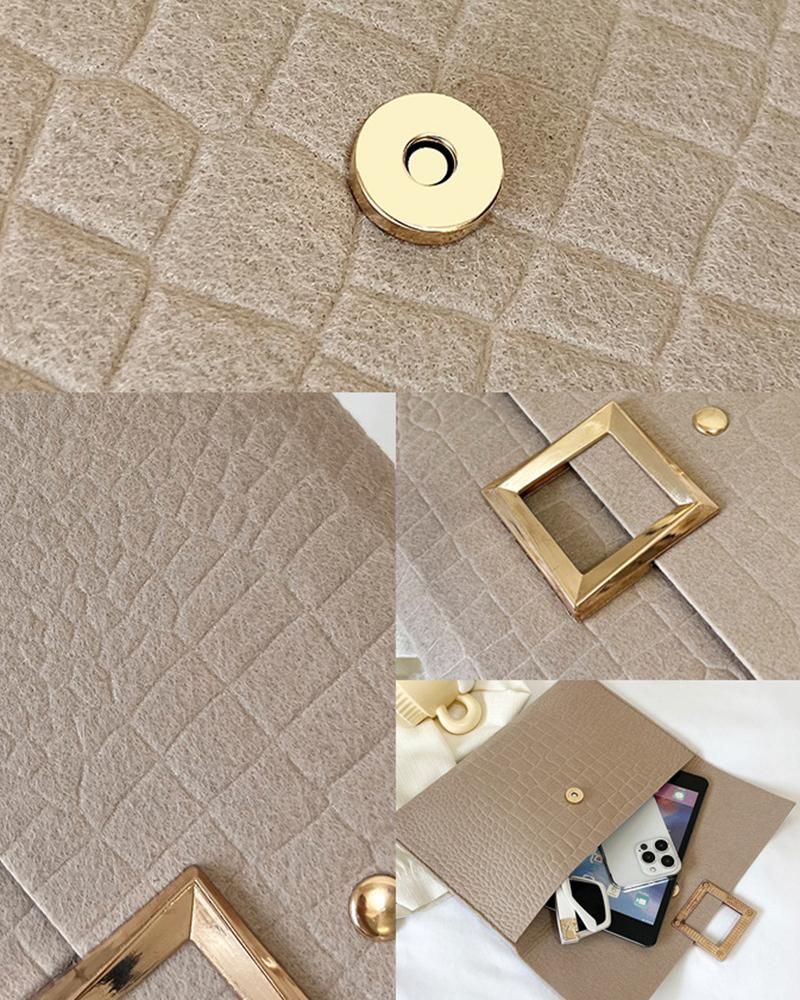 Crocodile Square Magnet Flap Clutch Bag